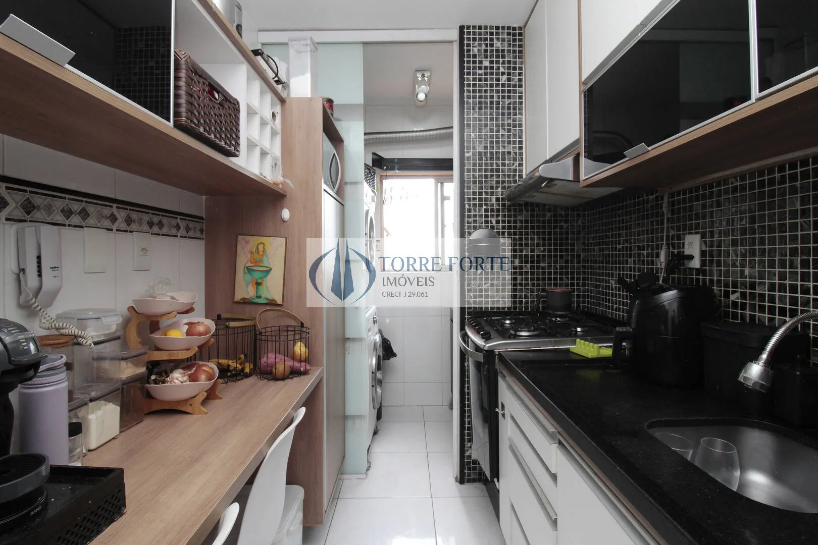 Imagem Lindo apartamento com 73 m² 3 dormitórios sendo 1 suíte 2 vagas de garagem