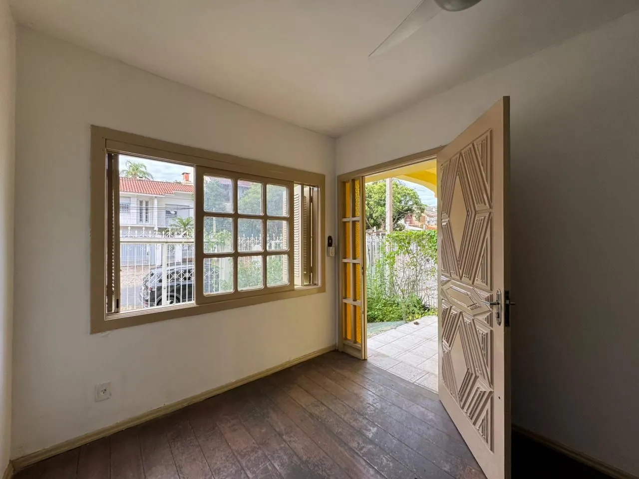 Imagem Casa à venda em Porto Alegre, Jardim São Pedro, com 5 quartos, 286m2