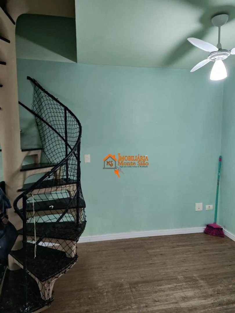 Imagem Apartamento Duplex com 3 dormitórios à venda, 94 m² por R$ 341.000,00 - Jardim Presidente Dutra - Guarulhos/SP