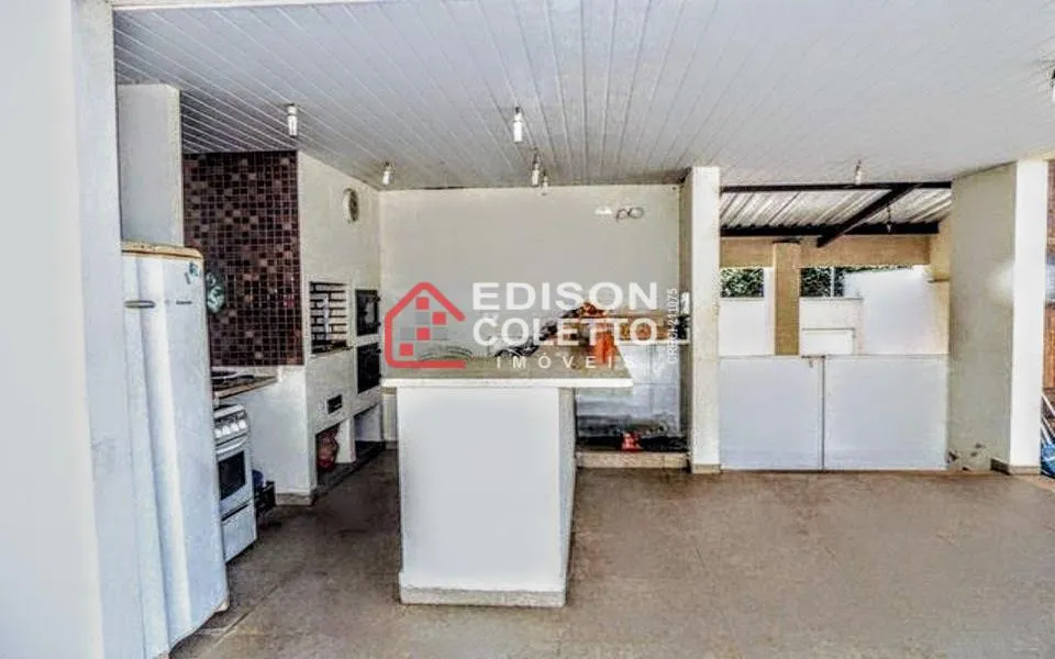 Imagem Casa à venda, com Piscina e 3 dormitórios - Parque Santa Cecília - Piracicaba/SP