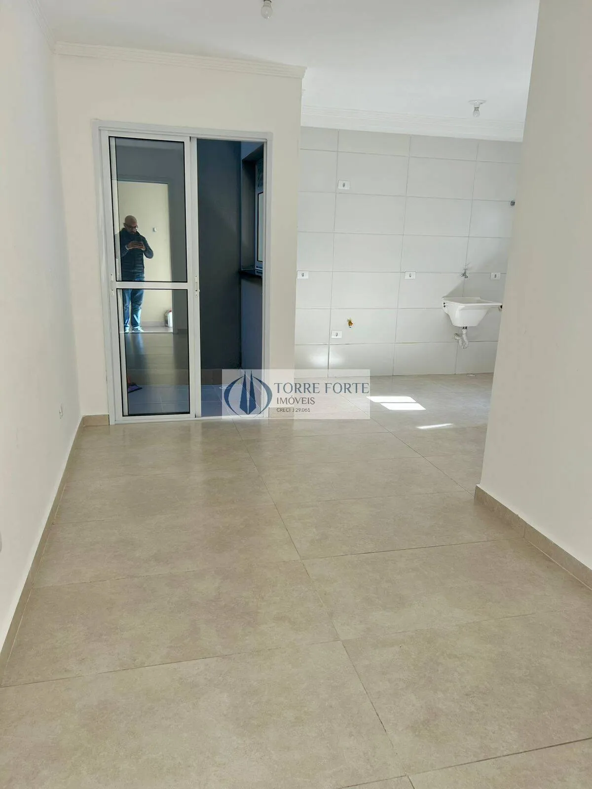 Imagem Apartamento Novo com 1 dormitorio ,quintal,varanda sem vaga na Vila Carrão.