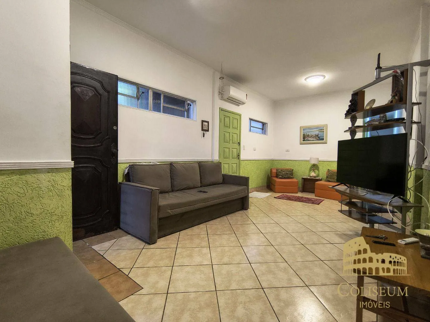 Foto do imóvel Casa com 2 dormitórios à venda, 130 m² por R$ 550.000,00 - Vila Guilhermina - Praia Grande/SP