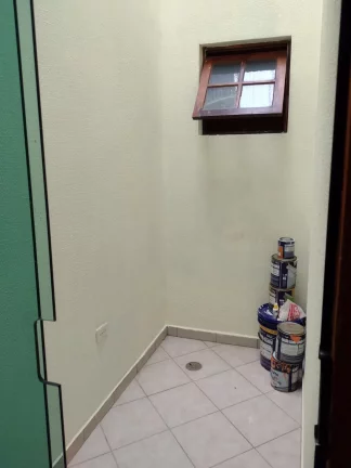 Imagem Excelente sobrado com 3 quartos, sendo 1 suíte e 2 vagas em Santa Terezinha, SBC
