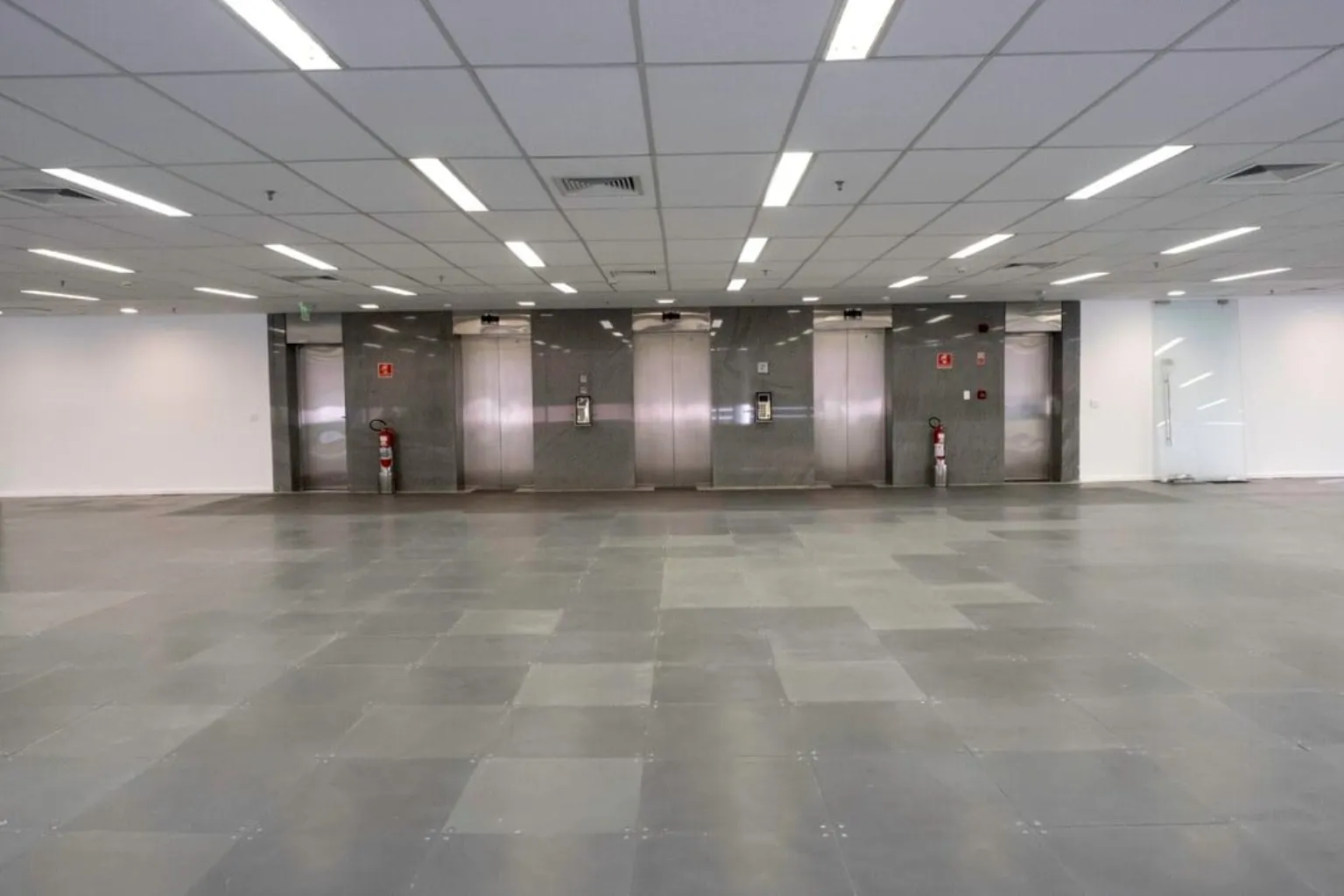 Imagem SALA COMERCIAL em São Paulo - SP, Vila Olímpia
