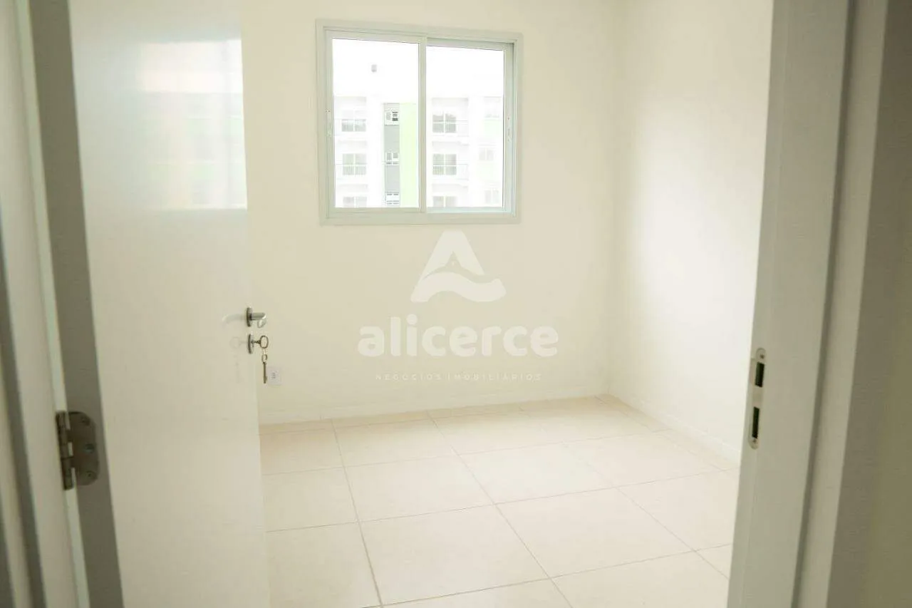 Imagem Apartamento à venda - 1 dormitório I 1º andar I Piscina I Pronto para Morar - em Palhoça - SC