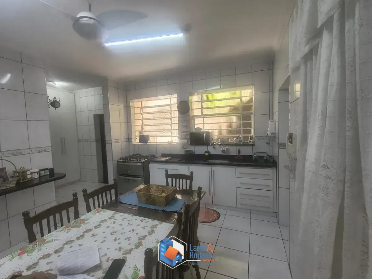 Imagem Casa para venda em Parque São Luís com 3 quartos, 160m²