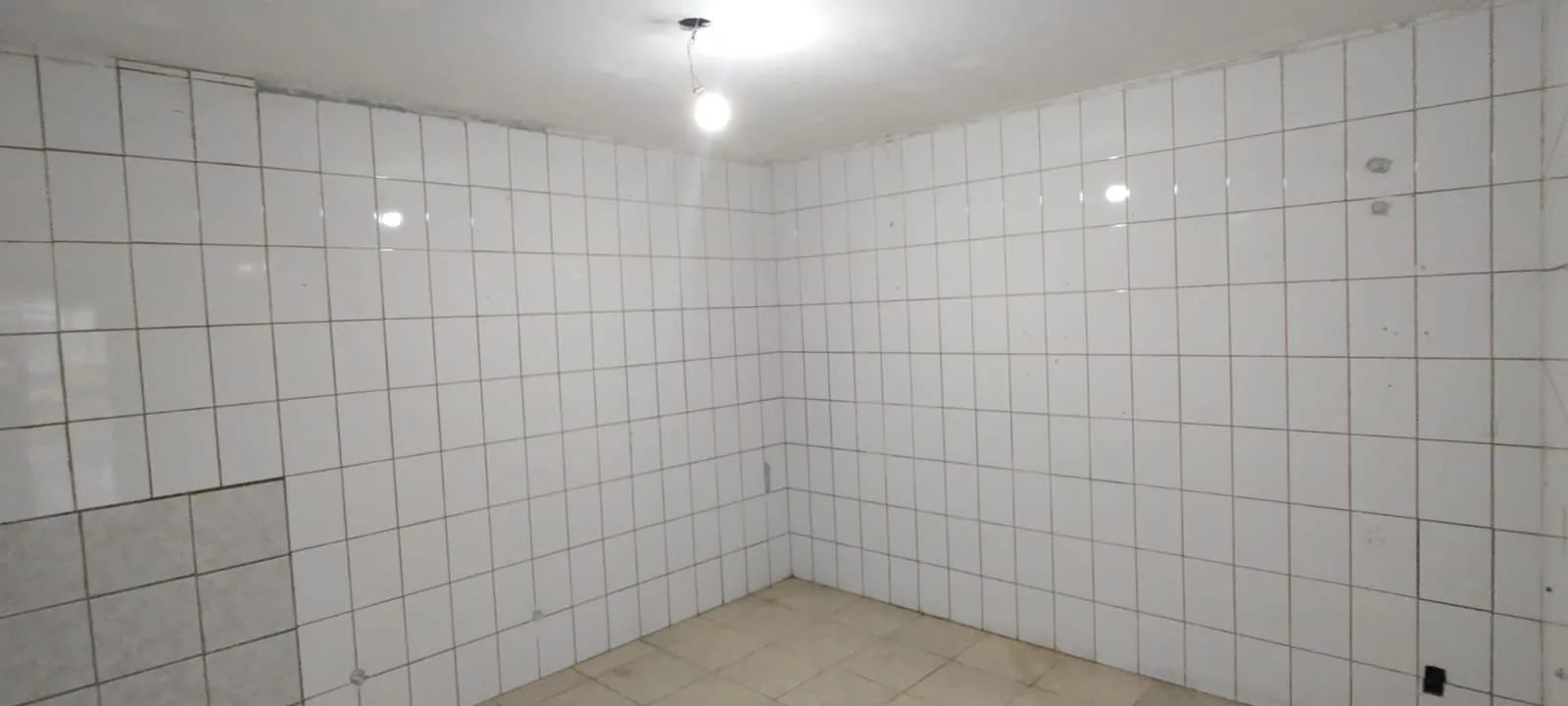 Imagem Loja com 143m² no bairro Centro Histórico em Porto Alegre
