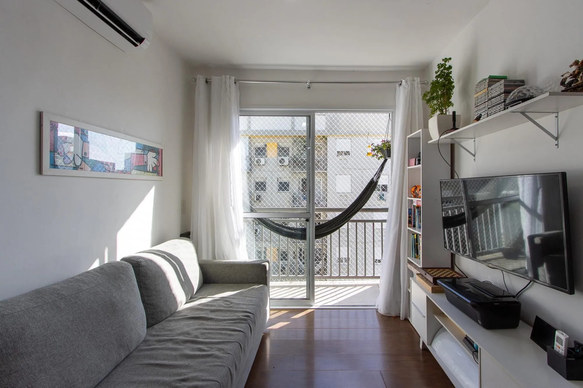 Imagem Lindo Apartamento 3 dorm à Venda na Tristeza, Porto Alegre,
