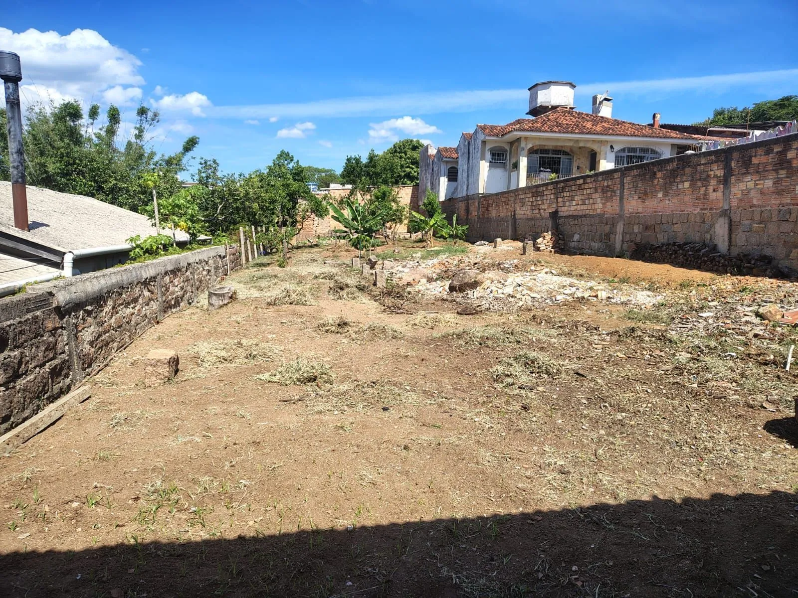 Imagem Casa térrea no bairro Vila Nova.