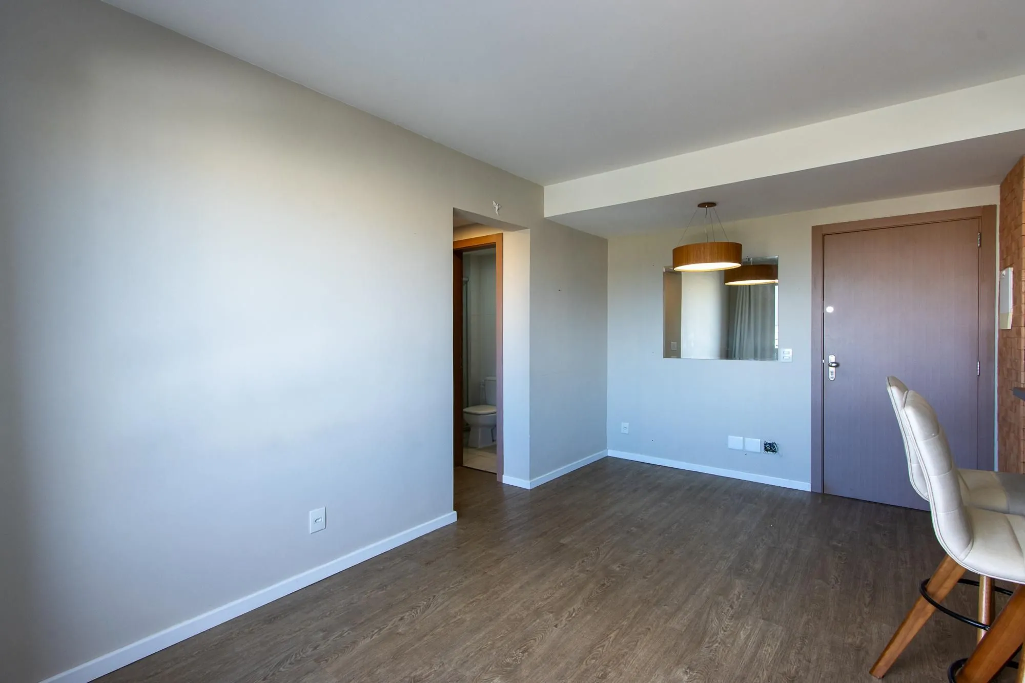 Imagem Apartamento com 2 dormitórios e 60m² à venda no bairro Tristeza