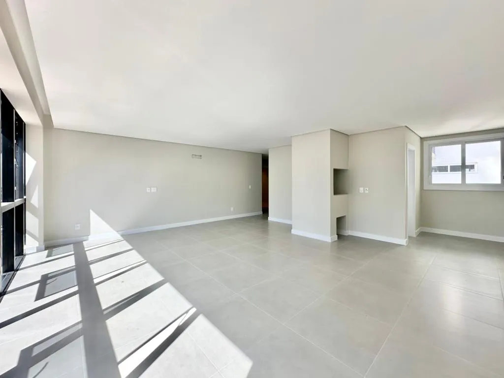Apartamento 3 Dormitórios - Bairro Navegantes