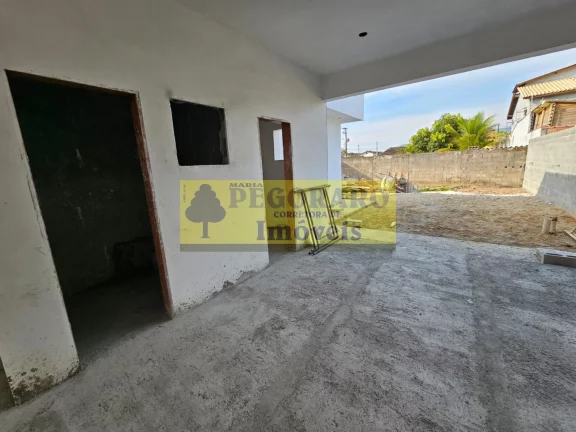 Imagem Casa de Alto Padrão em Fase de Acabamento no Pontal Santa Marina: 3 Quartos, 1 Suíte, 4 Banheiros, 157m². Próxima ao Shopping Serramar, UNITAU