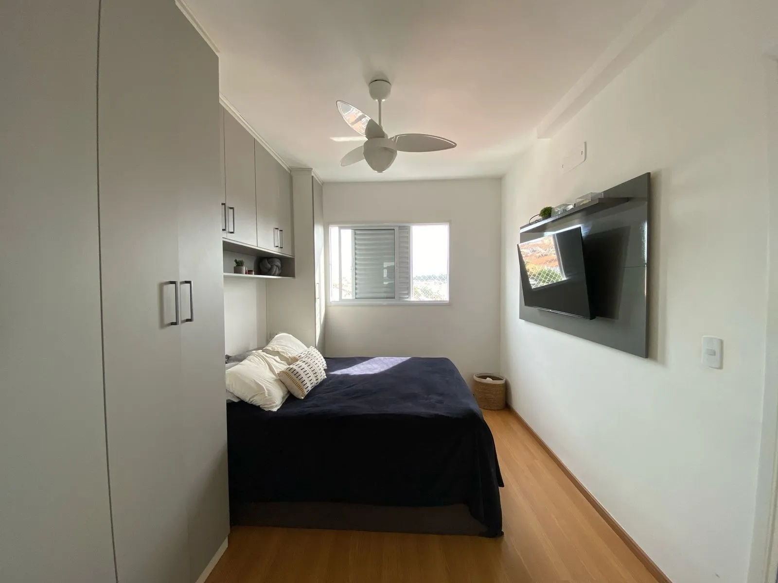 Imagem Apartamento mobiliado com 2 dormitórios sendo 1 suíte e 1 vagas de garagem no Edifício Morumbi Life Residencial- Jardim Morumbi- Sorocaba