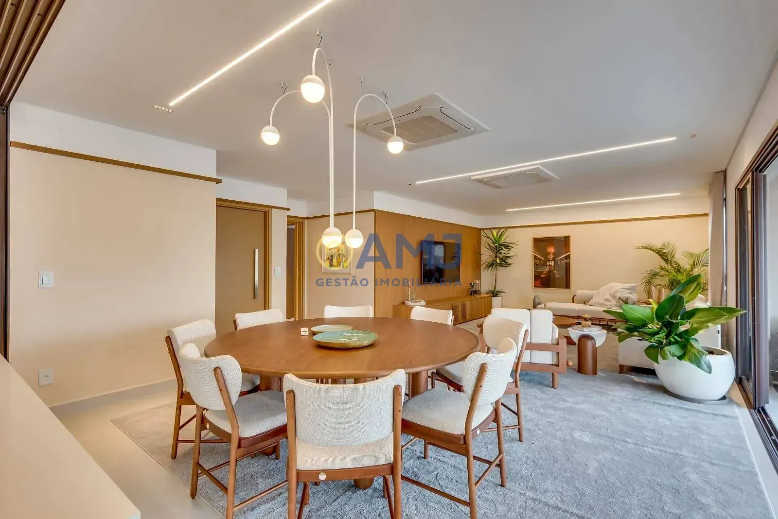 Imagem Apartamento à venda 3 Suítes no Setor Bueno
