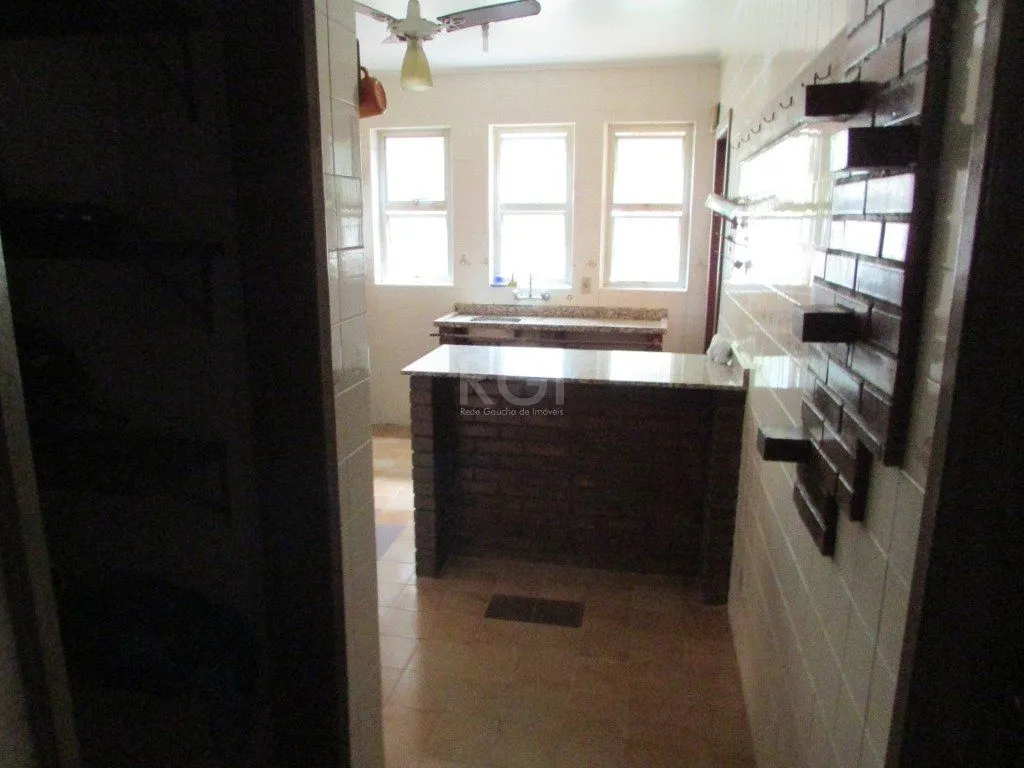 Imagem Casa Condominio para Venda - 200m², 3 dormitórios, sendo 1 suites, 4 vagas - São Lucas