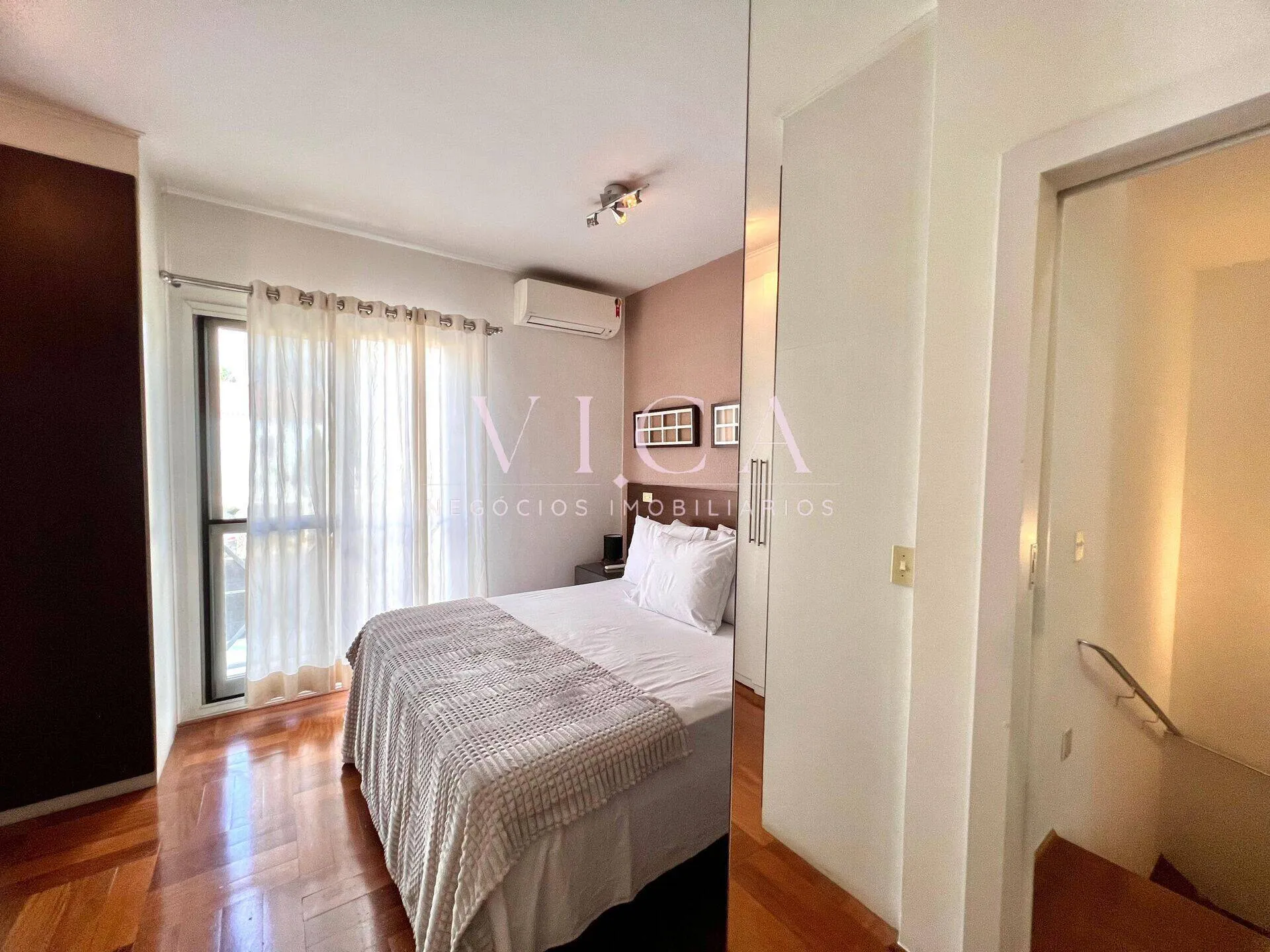 Imagem Casa mobiliada 187m 3 dorm para aluguel R$ 12.451/mês - Alphaville SP