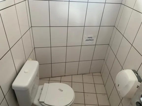 Sala Comercial à Venda, 50 m² em Jardim Renascença - São Luís