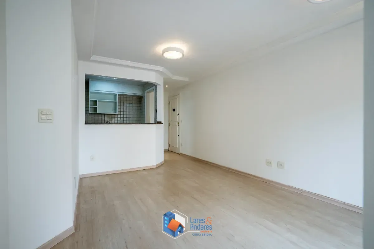 Imagem Apartamento para venda em Moema com 2 quartos, sendo 1 suíte, 56m²