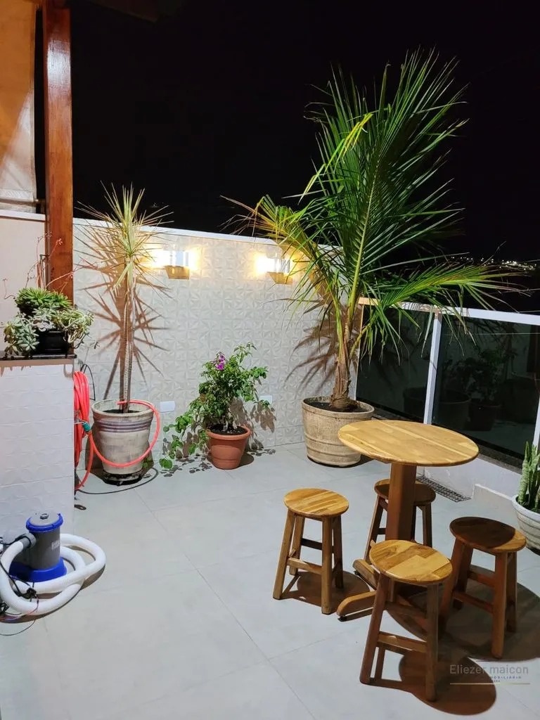 Imagem Casa à Venda com 3 quartos no bairro Caio Junqueira, Poços de Caldas - MG