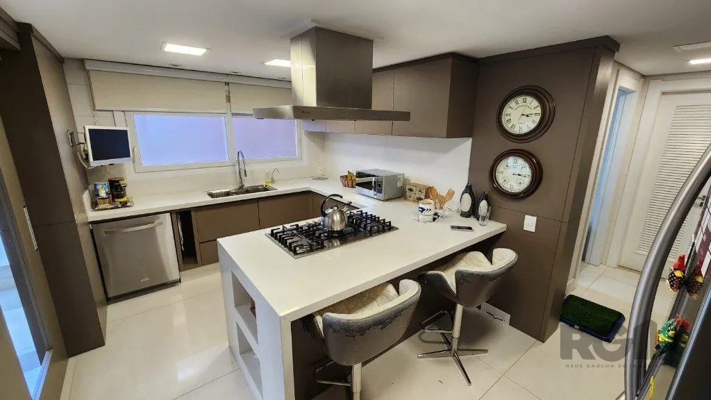 Imagem Excelente apartamento de 382,57 m² com 4 suítes e 4 vagas de garagem