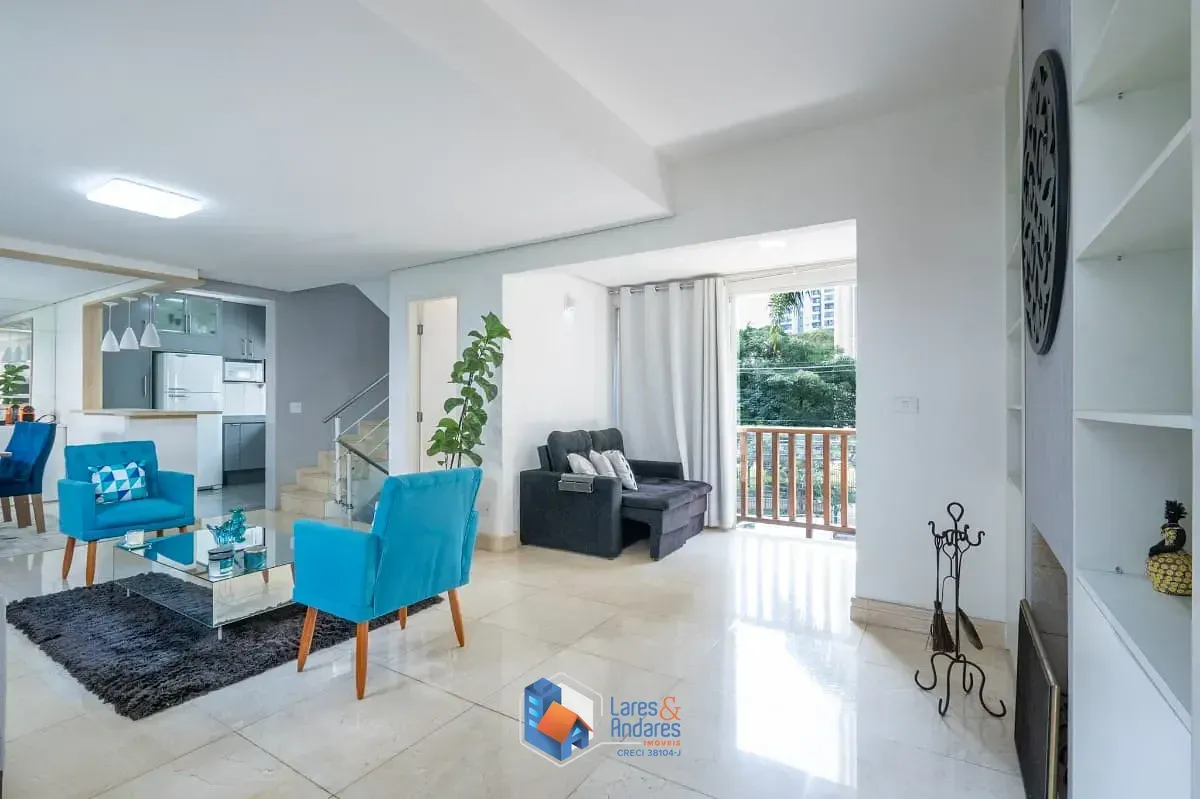 Foto do imóvel Casa no condomínio New England Condominium para venda e locação com 4 quartos, sendo 2 suítes, 292m² em Rua José da Mota