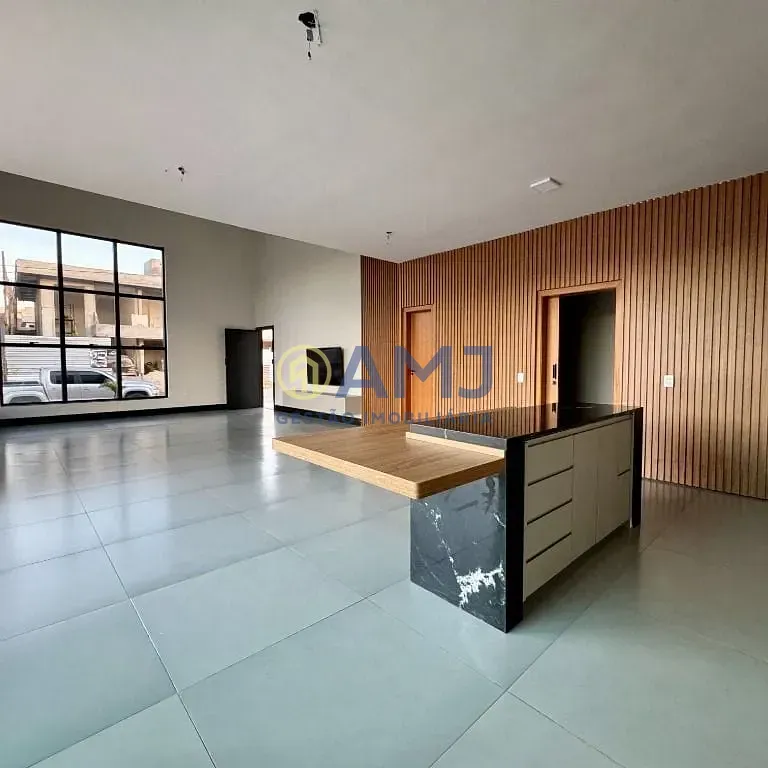 Imagem Venda de Casa Térrea no Jardins Porto | Lote de Esquina | Vista para Reserva