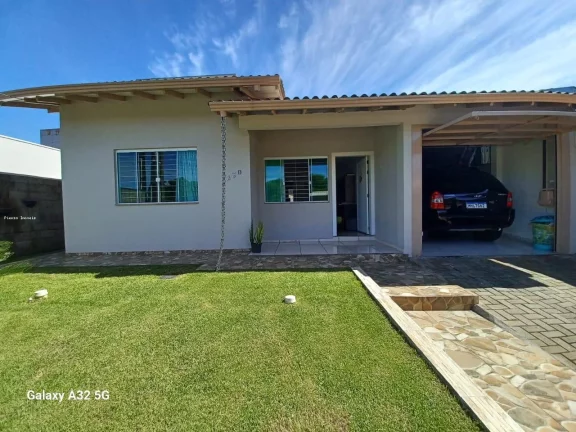 Imagem Casa para Venda em Chapecó, Vila Real, 4 dormitórios, 1 suíte, 3 banheiros, 2 vagas