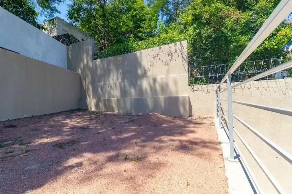 Imagem Apartamento 1 dormitórios no bairro Medianeira em Porto Alegre para Alugar