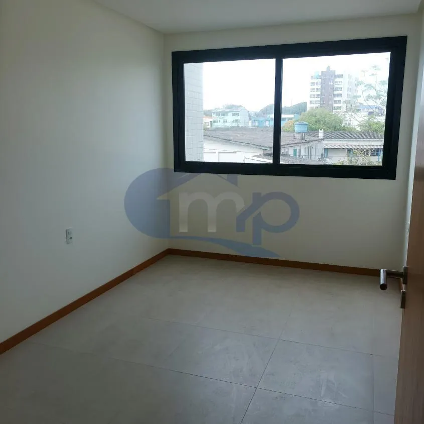 Imagem Apartamento de 2 Dormitorios com Terraço a Venda no Centro de Torres/RS