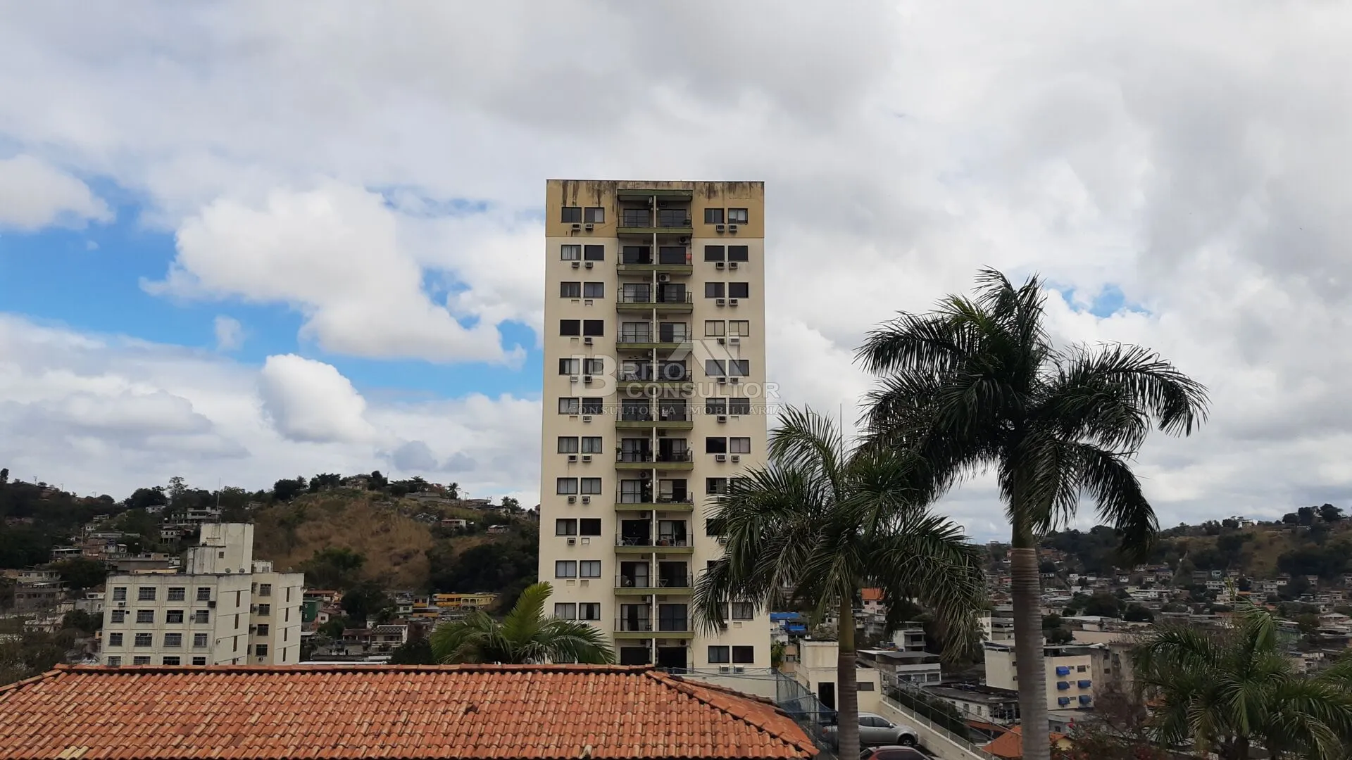 Imagem Vendo Apartamento com 2 Quartos, Varanda e Vaga, 60m² no Condomínio Central Park em Barro Vermelho, São Gonçalo/RJ