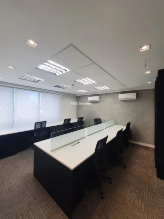 Imagem Conjunto comercial com 280m² para locação na Av. Brigadeiro Faria Lima