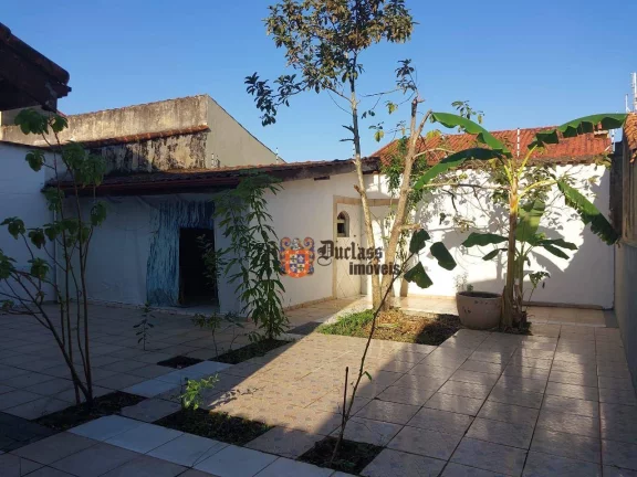 Imagem Sobrado com 3 dormitórios à venda, 178 m² por R$ 540.000,00 - Estância Balneária Belmira Novaes - Peruíbe/SP