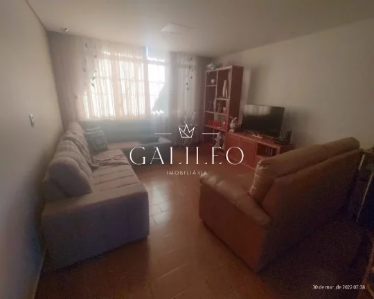 Imagem VENDE-SE Casa com 3 Dormitórios sendo 1 suite com Closet, Cozinha Ampla, Sala 2 Ambientes, Área Gourmet, Ofurô -Jardim Pacaembu - Jundiaí SP