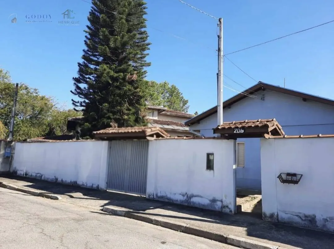 Imagem Casa térrea com 2 dormitórios à venda em Pindamonhangaba - Jardim Cristina