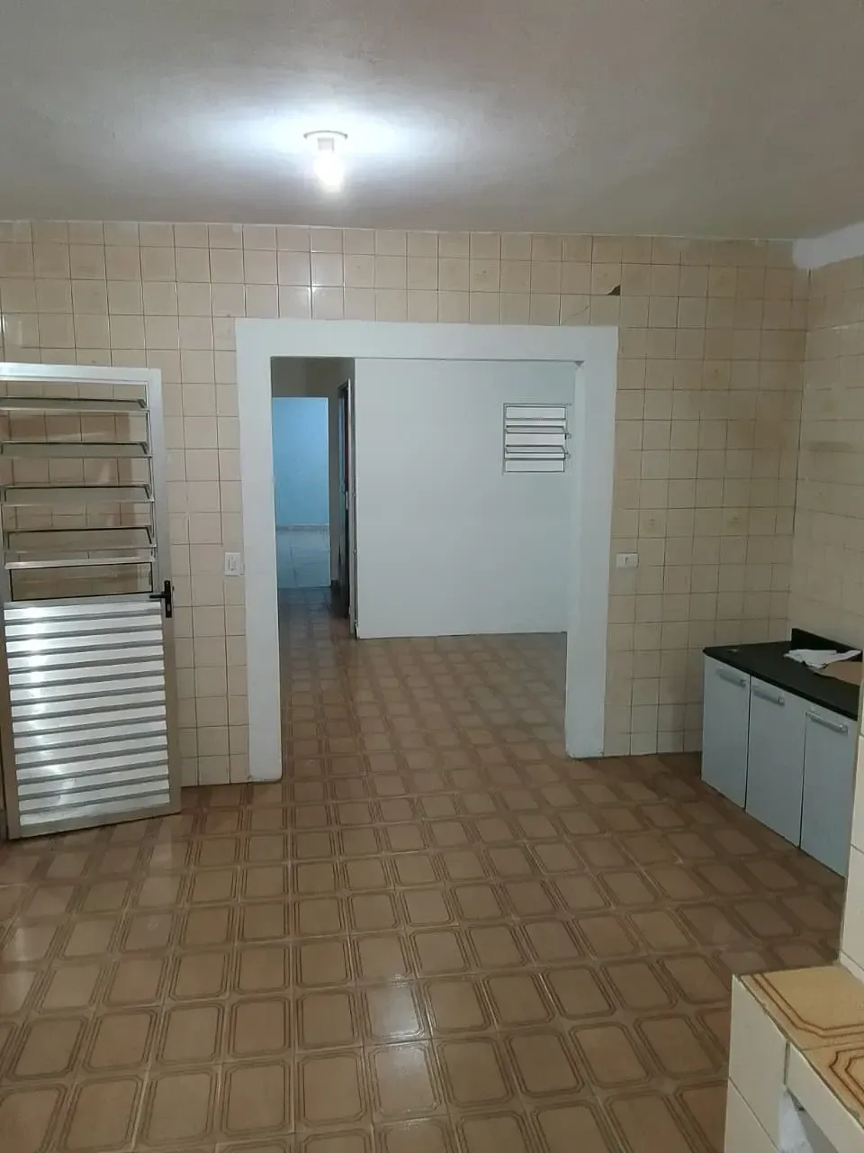 Imagem Casa com 2 Quartos para Alugar, 70 m² em Parque Marabá - Taboão da Serra