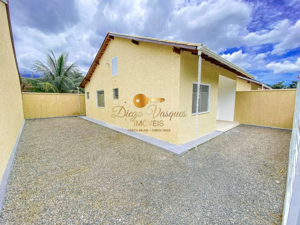 Imagem Casa em Condomínio para Venda em Guapimirim / RJ no bairro Cotia