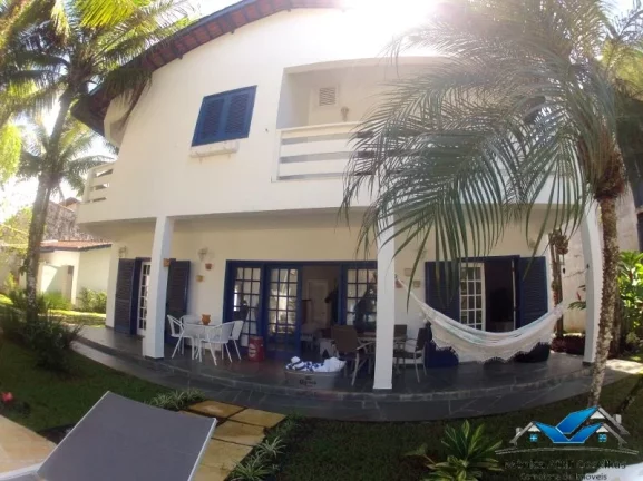 Imagem Casa pé na areia - Praia da Enseada - Ótima localização