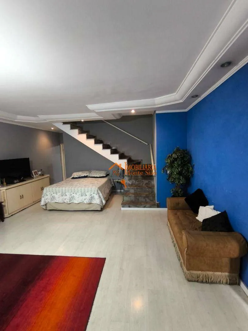 Imagem Sobrado com 3 dormitórios à venda, 171 m² por R$ 849.000,00 - Jardim Santa Mena - Guarulhos/SP