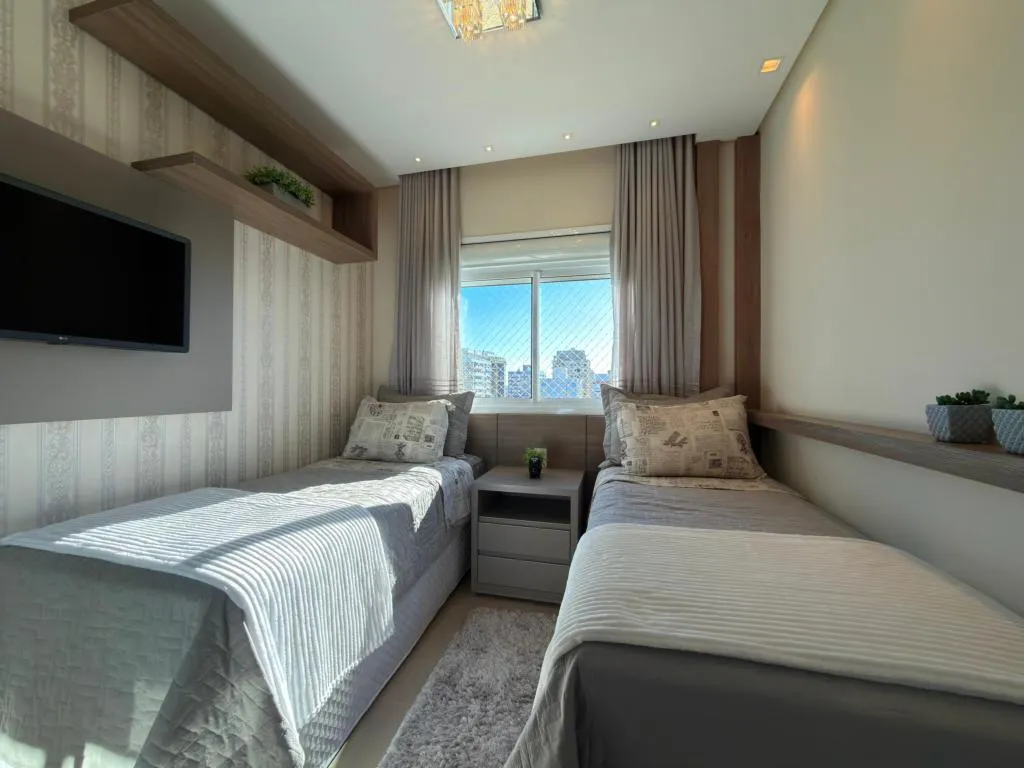 Foto do imóvel: Apartamento 2 Dormitórios - Bairro Zona Nova em Rua Largo II