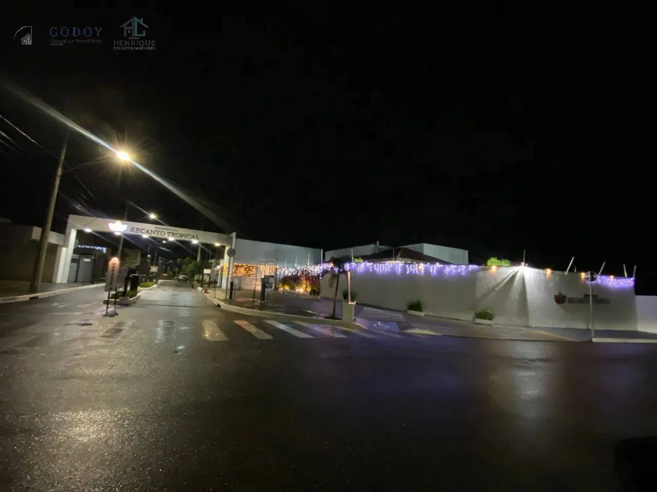 Imagem SOBRADO À VENDA | CONDOMÍNIO RECANTO TROPICAL | OPORTUNIDADE