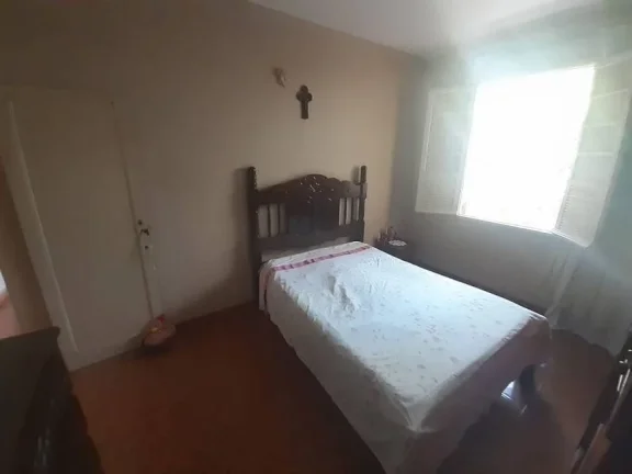 Imagem Casa com 4 Quartos e 2 banheiros à Venda, 400 m²