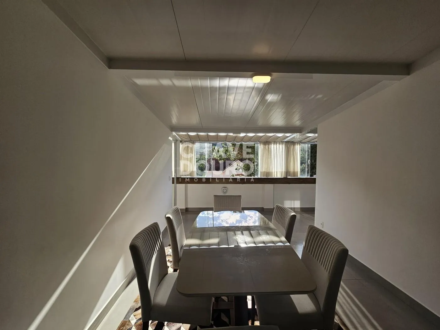 Imagem Apartamento 2 Quartos (1 Suíte), 1 escritório com 90m² no Alto