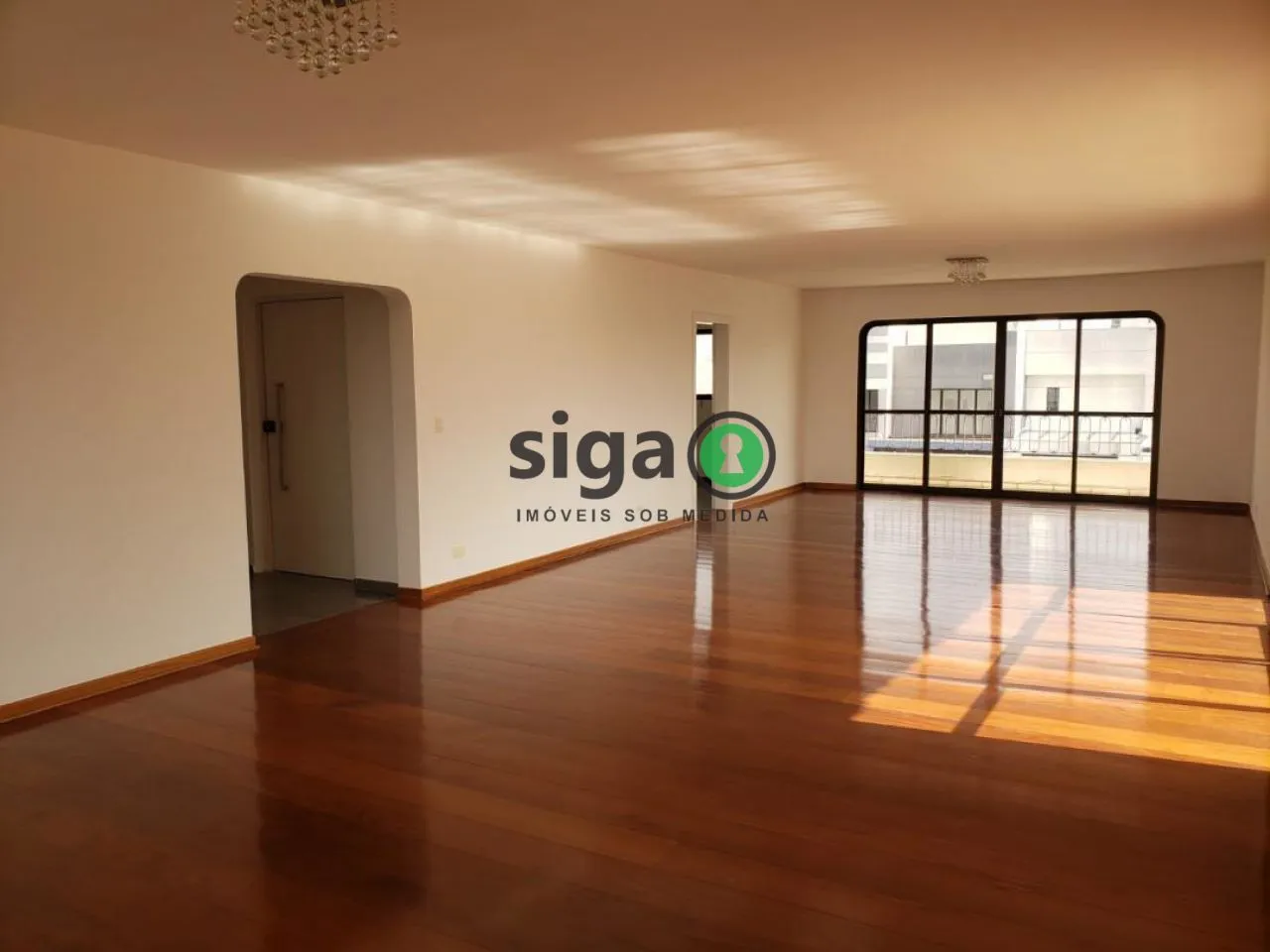 Imagem Cobertura Duplex a venda no Alto da Boa Vista com 6 quartos