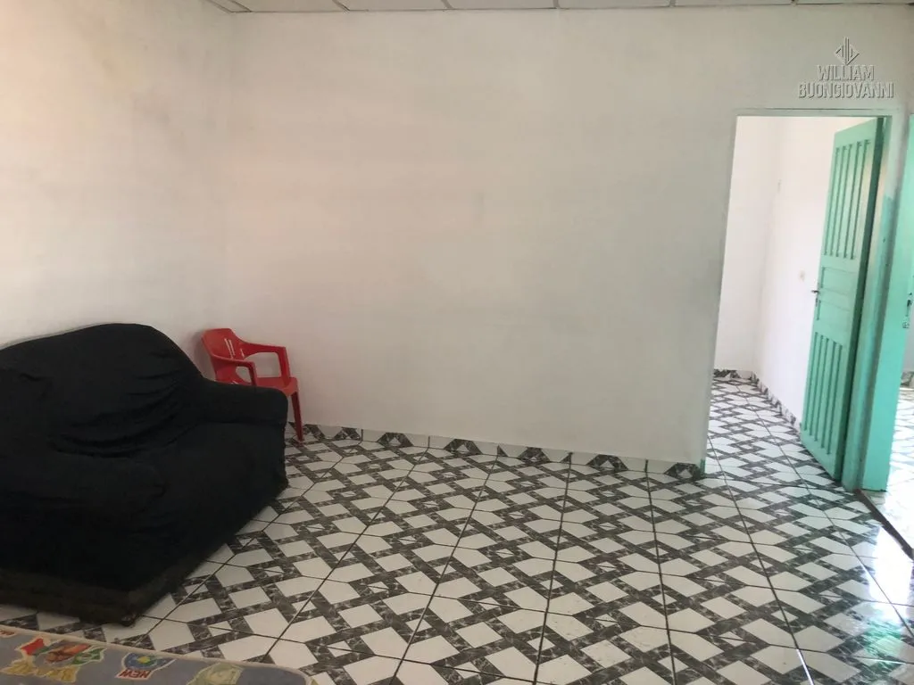 Imagem 2 casas e 1 galpão em Praia Grande, Baln. Maracanã a 300 mts da praia