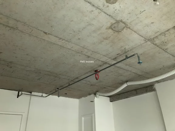 Imagem Sala Comercial de Alto Padrão em Condomínio na Consolação - São Paulo-SP: 1 Sala, 1 Banheiro, 1 Vaga de Garagem, 34,00 m²!