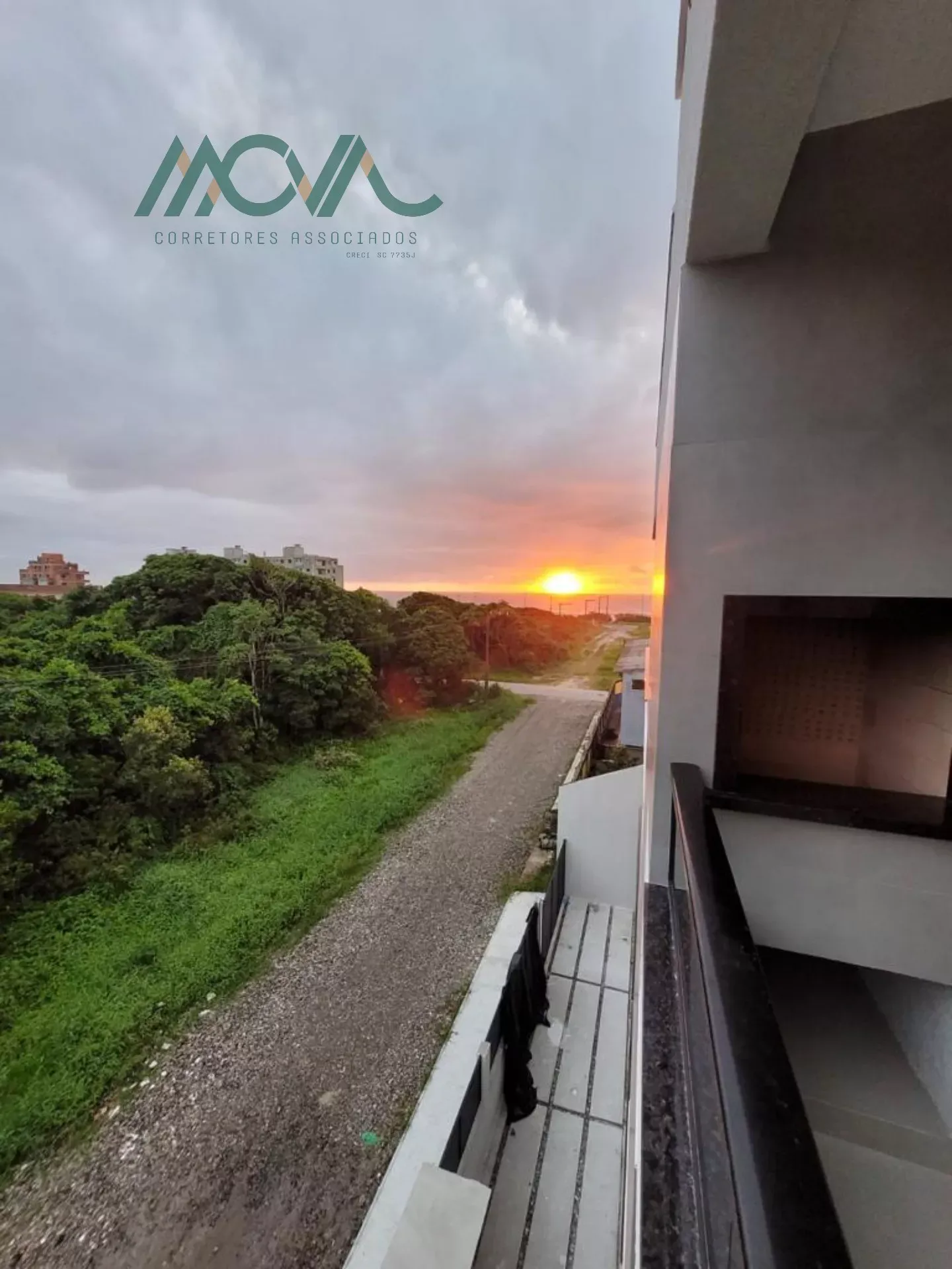Imagem Apartamento Residencial à Venda no Condomínio Pura Vida Residencial em Itapoá SC

Apartamento loc...