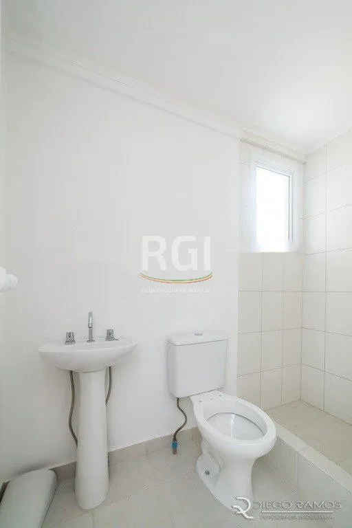 Imagem Apartamento para Venda - 56.82m², 2 dormitórios, sendo 1 suites, 1 vaga - Alto Petrópolis