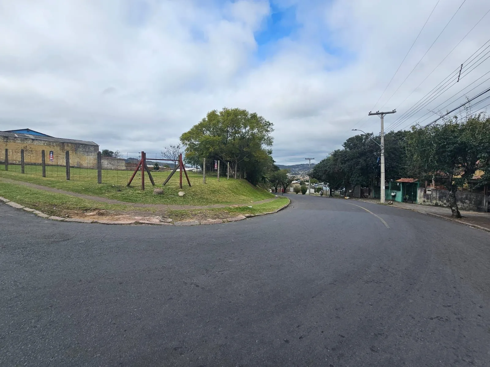 Imagem Terreno próximo a Av. Protásio Alves