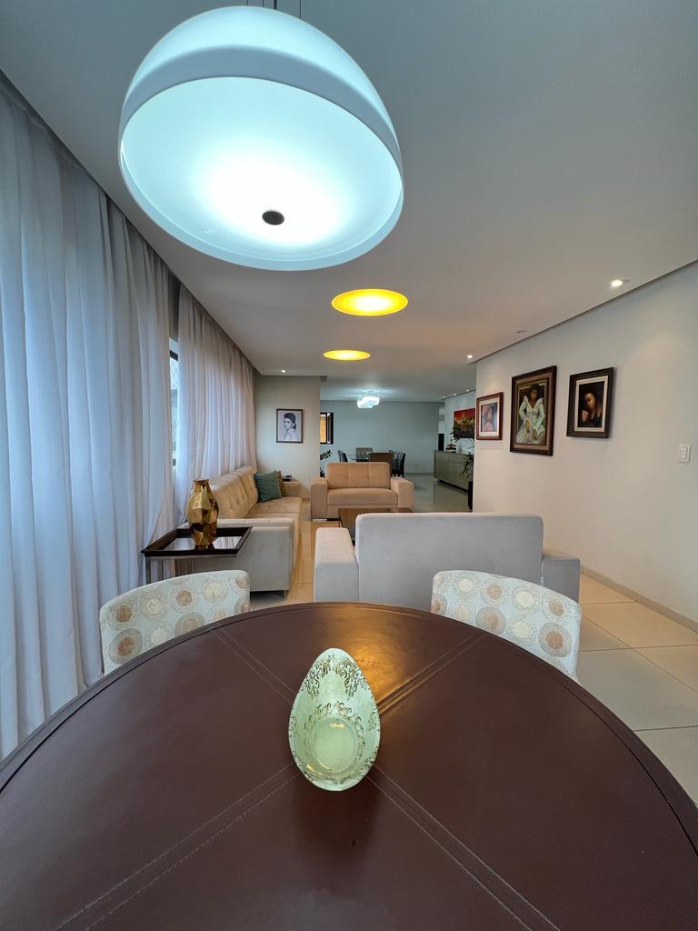 Imagem Apartamento com 4 Quartos à Venda, 226 m² em Monteiro - Recife