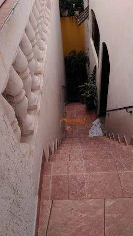 Imagem Sobrado com 6 dormitórios à venda por R$ 795.000,00 - Jardim da Mamãe - Guarulhos/SP